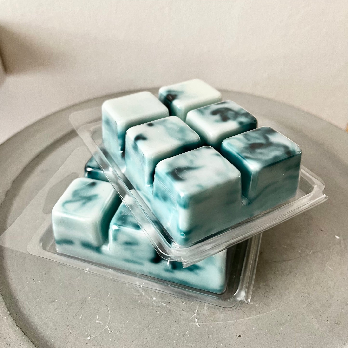 Wax melt bar